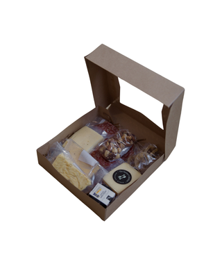 Basic Charcuterie Box (5-8 People)